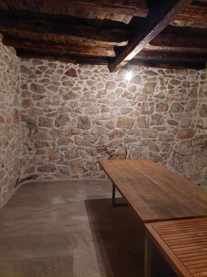 Pavlic 2 Leilighet Omiš Eksteriør bilde